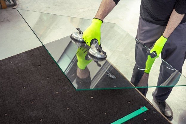Choosing the Right Window Glazing for Your QLD Retail Unit